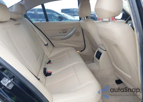 2016 BMW 320I z USA, uszkodzony, nr VIN WBA8E1G54GNU11973